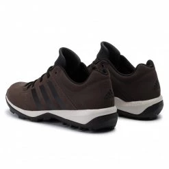 Chaussures De Sport Chaussures Adidas - Daroga Plus Lea B27270 Brown/Cblack/Sbrown Marron 8 Chaussures De Sport Chaussures Adidas - Daroga Plus Lea B27270 Brown/Cblack/Sbrown Marron -Chaussures Femme Soldes 0000201279380 04 ks