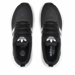 Chaussures Basses Chaussures Adidas - Swift Run 22 GZ3496 Cblack/Ftwwht/Grefiv Gris -Chaussures Femme Soldes 0000209022124 05 pa