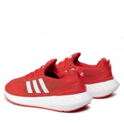 Chaussures De Sport Chaussures Adidas - Swift Run 22 GZ3497 Vivred/Ftwwht/Altamb Rouge -Chaussures Femme Soldes 0000209023954 02 ph