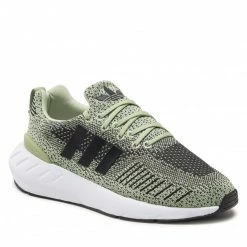 Chaussures Basses Chaussures Adidas - Swift Run 22 GZ3505 Maglim/Cblack/Ftwwht Vert