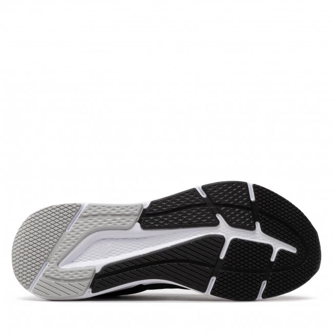 Chaussures De Sport Chaussures Adidas - Questar GY2259 Core Black/Cloud White/Grey Two Noir 4 Chaussures De Sport Chaussures Adidas - Questar GY2259 Core Black/Cloud White/Grey Two Noir – Image 4