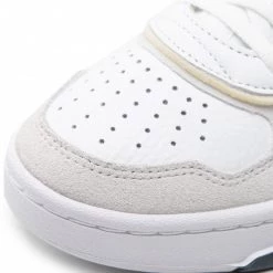 Chaussures De Sport Chaussures Adidas - Courtic GX4366 Ftwwht/Greone/Greone Blanc -Chaussures Femme Soldes 06 0000207486592 kt