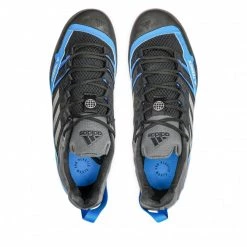 Chaussures De Sport Chaussures Adidas - Terrex Swift Solo 2 S24011 Core Black/Grey Three/Blue Rush Noir -Chaussures Femme Soldes 06 0000209516449 rz