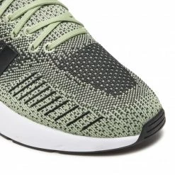 Chaussures Basses Chaussures Adidas - Swift Run 22 GZ3505 Maglim/Cblack/Ftwwht Vert -Chaussures Femme Soldes 06 0000209522365 rz