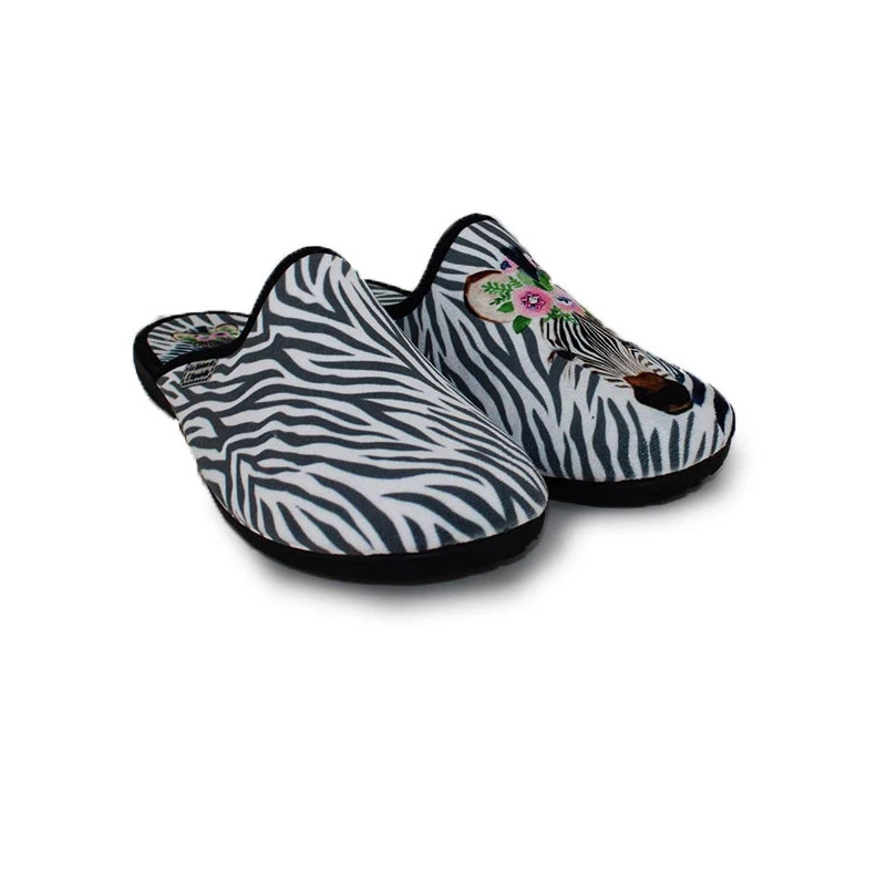 LA MAISON DE L'ESPADRILLE Chaussons Mules Pour Femme Zèbre (2018) 1 LA MAISON DE L'ESPADRILLE Chaussons Mules Pour Femme Zèbre (2018)